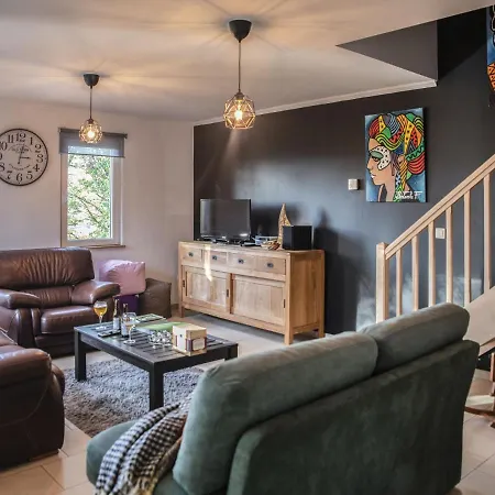 Countryside In With Terrace Holiday home