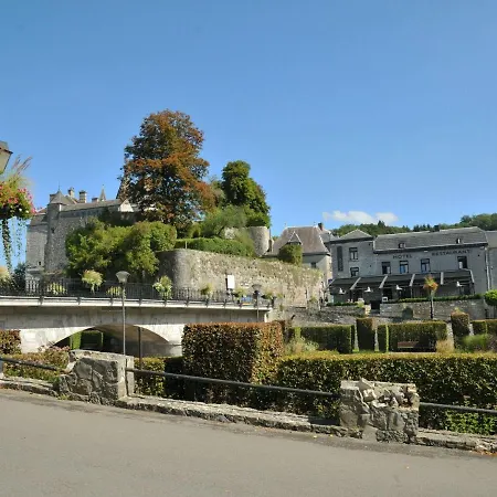 Countryside In With Terrace Vakantiehuis